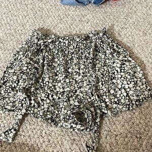 Women’s Floral Flowy Shorts